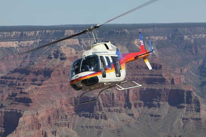 Views over the deepest areas of the canyon