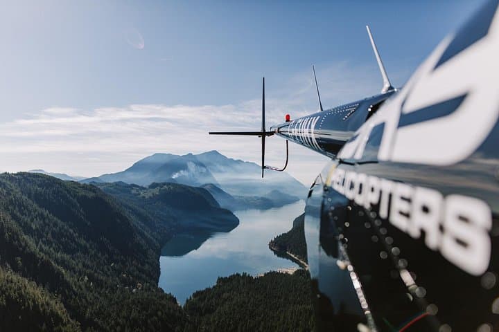 Coast Mountain Landing Helicopter Tours (Depart SKY Hangar)
