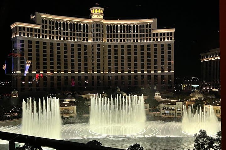 Helicopter Flight of the Las Vegas Strip with Eiffel Tower Dinner