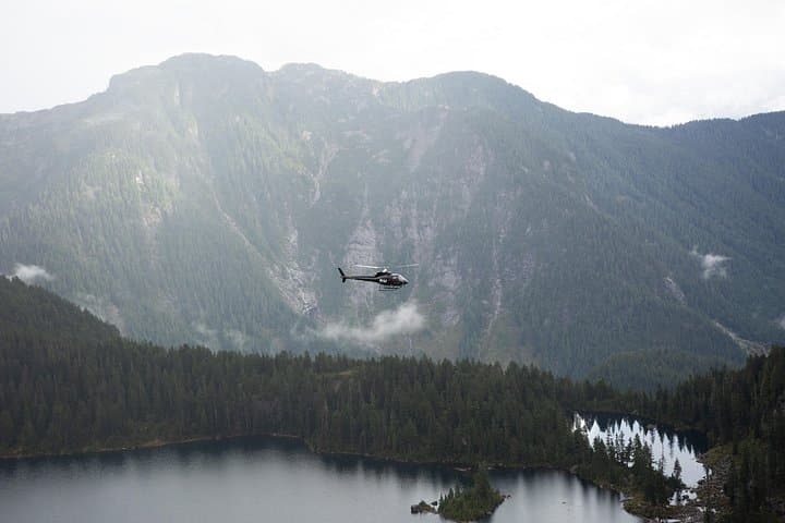BC Backcountry Helicopter Tours (Depart SKY Hangar)