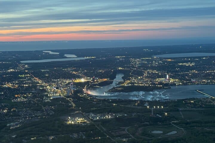 Private Niagara Falls Day Trip from Manhattan by Helicopter