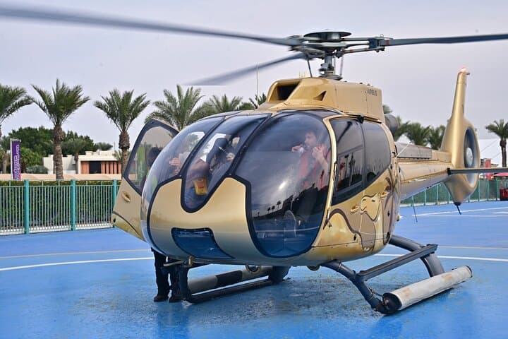 Atlantis Helicopter Tour and Dubai Marina Yacht Cruise Combo