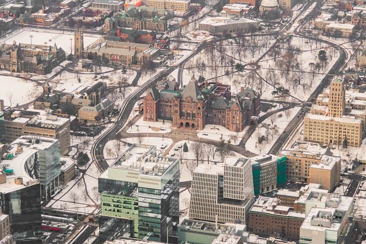 20 km Helicopter Tour over Toronto