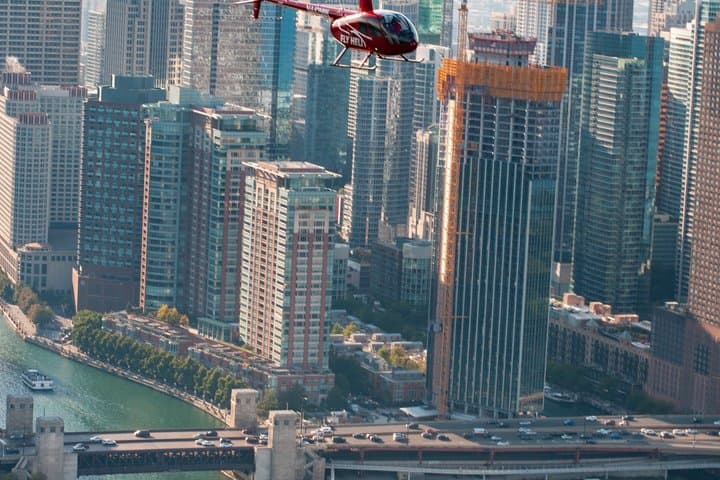 Chicago Helicopter Tour: Loop Tour