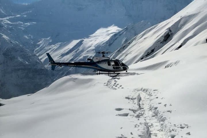 Everest Base Camp helicopter tour with landing