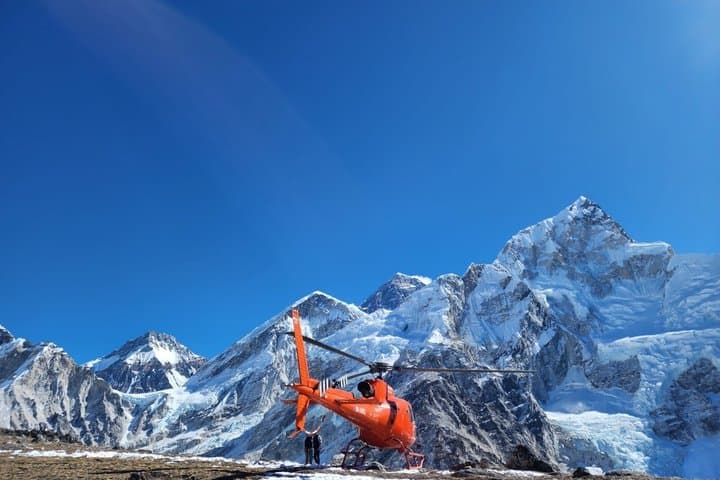 Everest Base Camp helicopter tour with landing